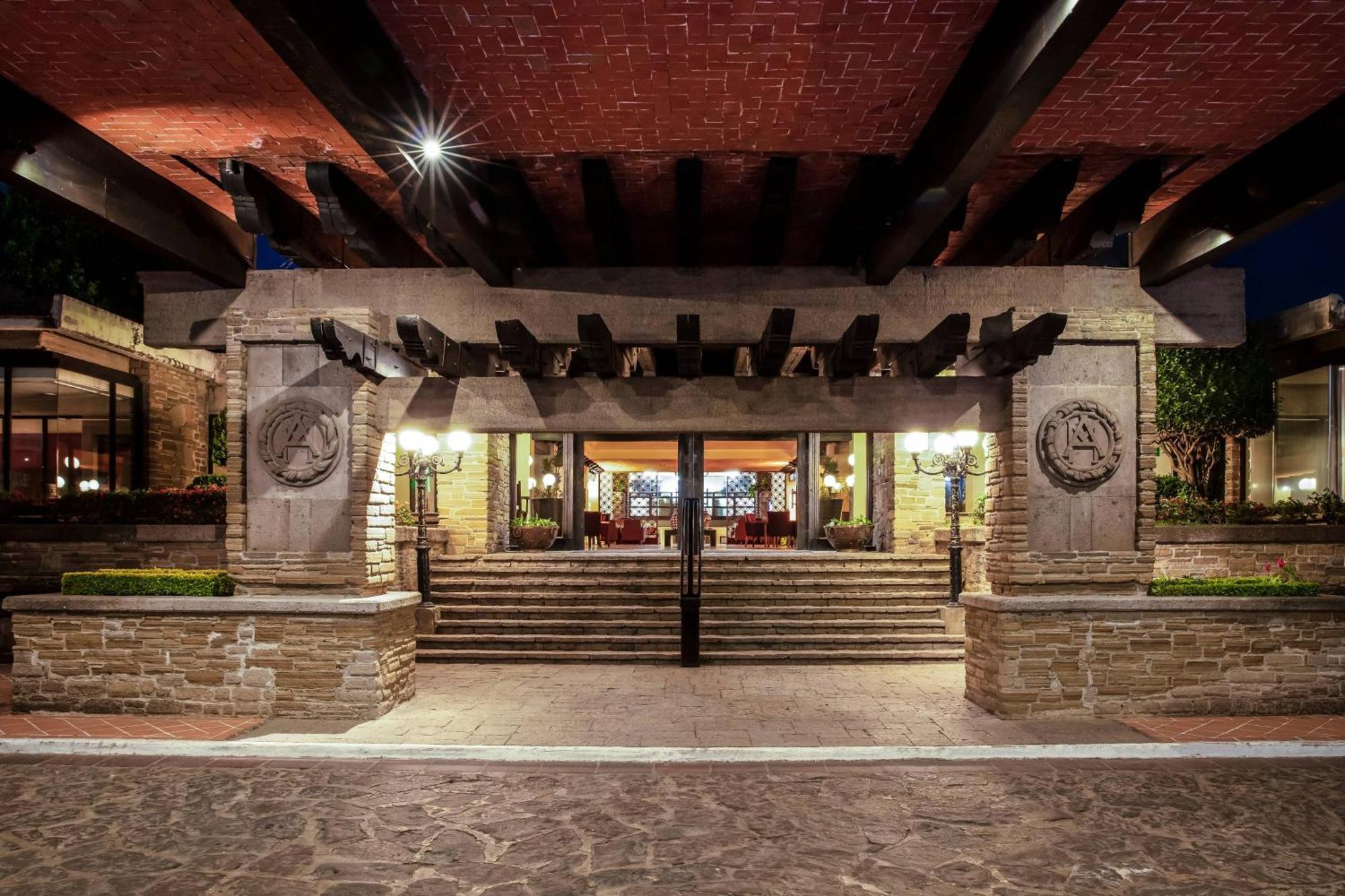 Marriott Puebla Hotel Meson Del Angel Bagian luar foto