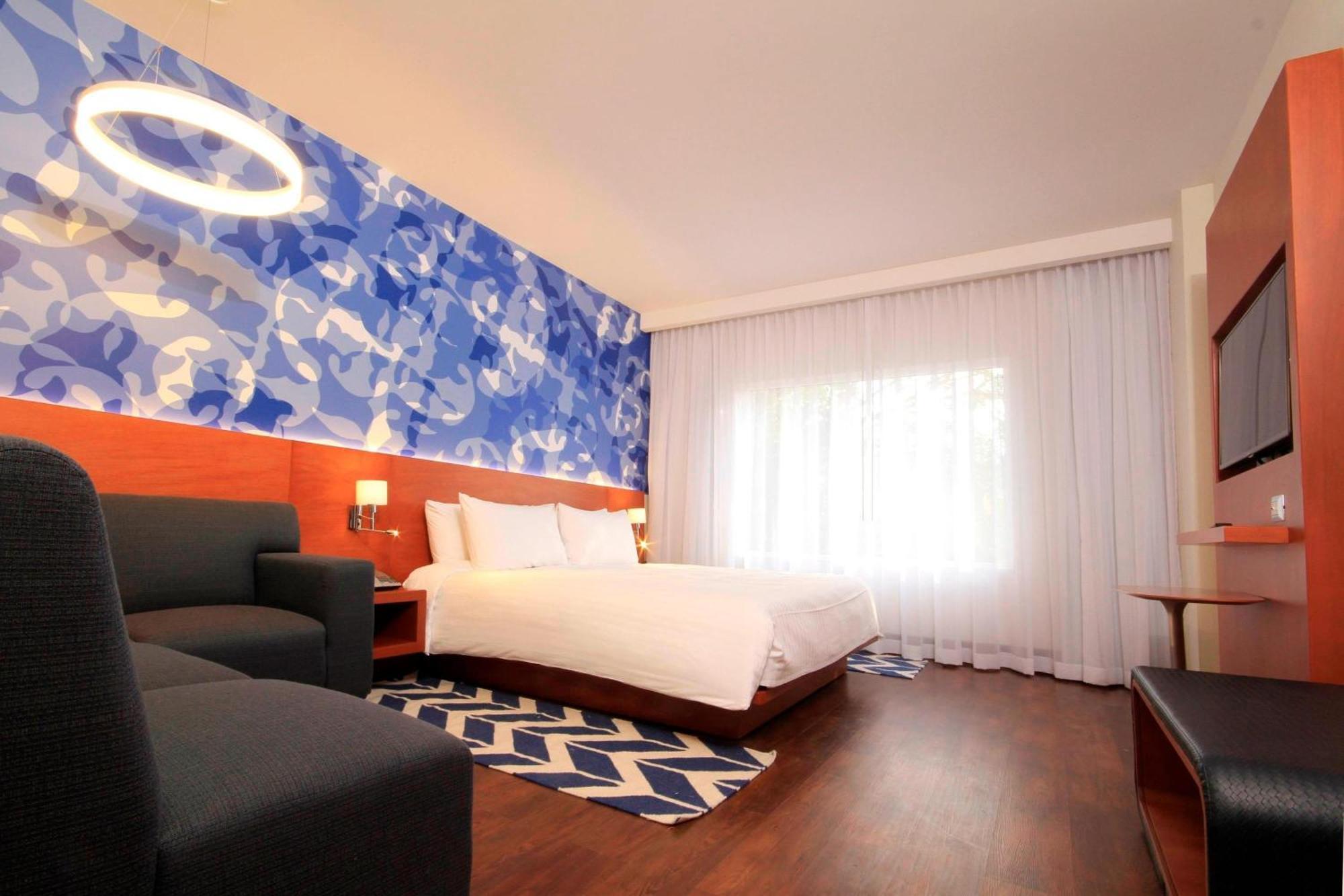 Marriott Puebla Hotel Meson Del Angel Bagian luar foto
