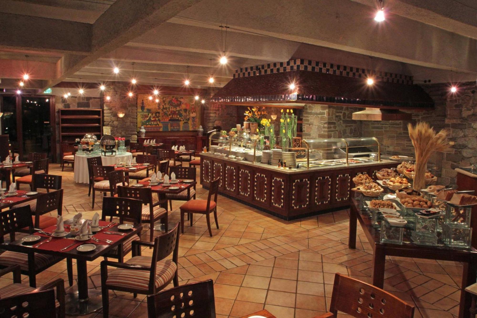 Marriott Puebla Hotel Meson Del Angel Bagian luar foto